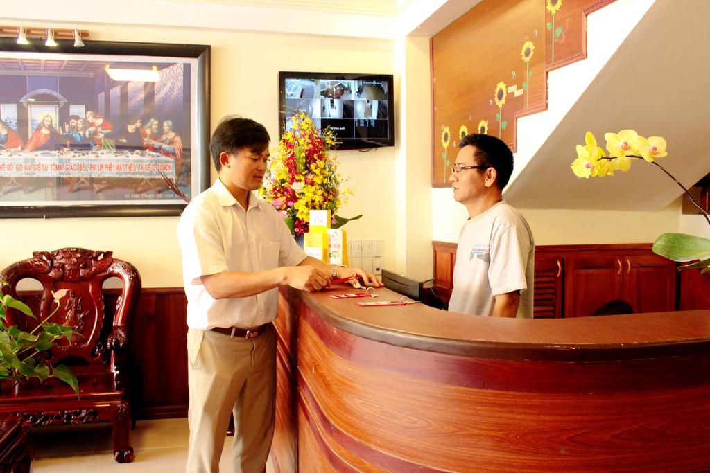 Hoa Lan Hotel 大叻 外观 照片